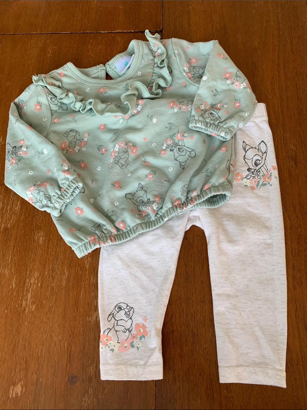 🫐3/$30 Disney Mint Green and Cream Floral Bambi Matching Set